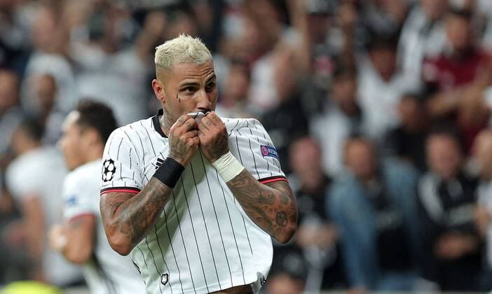 Besiktas player Ricardo Quaresma celebrates his goal during UEFA Champions League game between Besiktas and Dinamo Kiev at Vodafone Stadium in Istanbul, 28th of September 2016. (Tolga Adanali - Depo Photos)  15519690