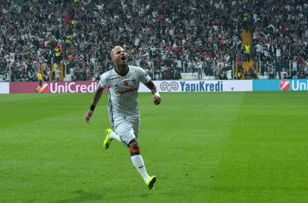 Besiktas player Ricardo Quaresma celebrates his goal during UEFA Champions League game between Besiktas and Dinamo Kiev at Vodafone Stadium in Istanbul, 28th of September 2016. (Cengiz Uysal - Depo Photos)  15519834