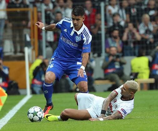 UEFA Champions League Group B match between Besiktas and Dynamo Kiev at Vodafone Arena in Istanbul , Turkey , 28 September 2016. Pictured : Ricardo Quaresma (R) of Besiktas and Derliz Gonzalez (L) of Dynamo Kiev. 