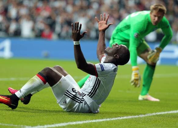 UEFA Champions League Group B match between Besiktas and Dynamo Kiev at Vodafone Arena in Istanbul , Turkey , 28 September 2016. Pictured : Vincent Aboubakar of Besiktas . 