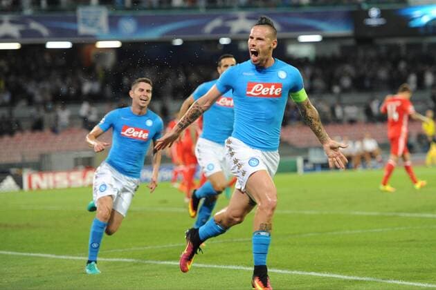 Fußball, CL, SSC Neapel - Benfica Lissabon September 28, 2016 - Naples, Italy - Marek Hamsik of SSC Napoli celebrates after scoring during the UEFA Champions League match between SSC Napoli and Sl Benfica at Stadio San Paolo Naples Italy on 28 September 2016. SSC Napoli v SL Benfica - UEFA Champions League  - ZUMAn230