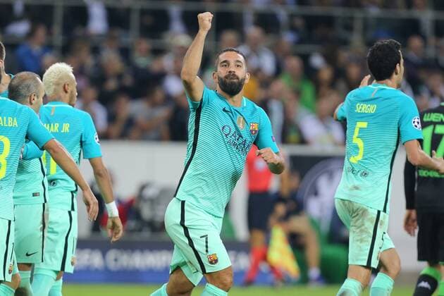 Torjubel nach dem Tor zum 1:1 durch Arda ( 7, FC Barcelona Barca , Borussia Moenchengladbach vs FC Barcelona, UEFA Champions League, Qualifikation, 28.09.2016, Moenchengladbach Copyright: xDeutzmann xEibner-Pressefotox EP_CDN