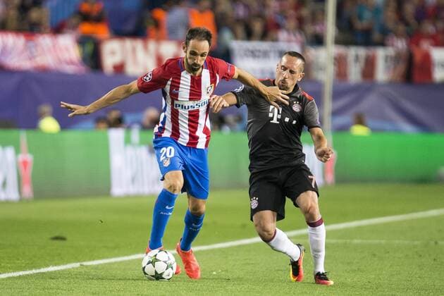 Atletico de Madrid s player Juanfran Torres and Bayern Munich s player Franck Ribery during match of UEFA Champions League at Vicente Calderon Stadium in Madrid. September 28, Spain. 2016.  (20160928011)