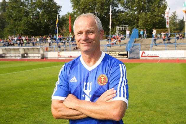 Dieter Kühn (DDR,Deutschland) - Spiel der Legenden DDR Traditions Nationalmannschaft vs. Grimmaer Allstar-Team im Stadion der Freundschaft zum Stadtfest in Grimma - Deutschland, Fussball, Mann, Maenner,24.09.2016