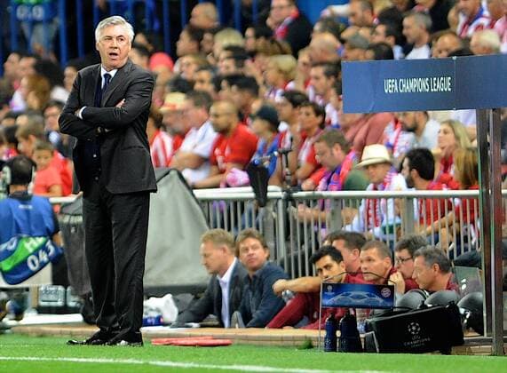 Bayern de Munich Coach, Carlo Ancelotti. Round Matchday 2 of the CHAMPIONS league, soccer match between Atletico de Madrid - Bayern de Munich at the Vicente Calderon estadium, Madrid - Spain by September 28, 2016. PHOTO: Gregorio Lopez.  xGregorioxLopezx x SOCCERxSPAINx
