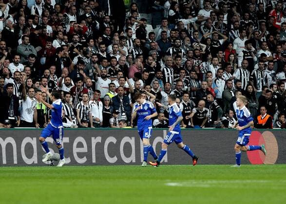 UEFA Champions League Group B match between Besiktas and Dynamo Kiev at Vodafone Arena in Istanbul , Turkey , 28 September 2016. Final Score : Besiktas 1 - Dynamo Kiev 1 Pictured : Viktor Tsygankov 15 and Denys Garmash 19 and of Dynamo Kiev. 