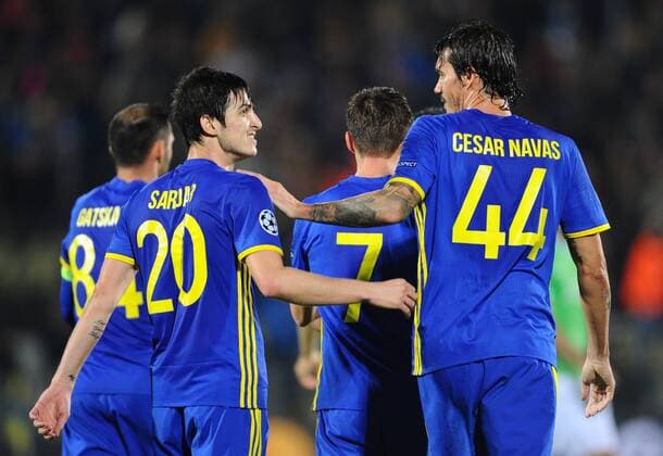 FuÃŸball, CL, FK Rostov - PSV Eindhoven ROSTOV-ON-DON, RUSSIA - SEPTEMBER 28, 2016: FC Rostov s Sardar Azmoun and Cesar Navas (L-R front) in the 2016 17 UEFA Champions League Group D football match against PSV Eindhoven at the Olimp-2 Stadium. The game ended in a 2-2 draw. Yevgeny Tomazov TASS  TS032B59