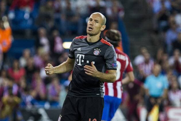 Bayern Munich s Arjen Roben during the match of Group stage of Champions League Atletico de Madrid and Bayern Munich at Vicente Calderon Stadium in Madrid. September 28, 2016.  (20160928076)