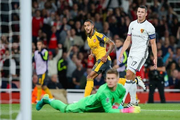Theo Walcott (Arsenal), SEPTEMBER 28, 2016 - Football Soccer : Theo Walcott of Arsenal scores a goal to make it 2-0 during the UEFA Champions League Group Stage match between Arsenal and FC Basel at Emirates Stadium in London, England. Noxthirdxpartyxsales  (mdga012060)