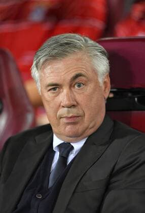 28.09.2016, Fussball Champions-League 2016 2017, Vorrunde 2.Spieltag, Atletico Madrid - FC Bayern München, im Estadio Vicente Calderon, Madrid. Trainer Carlo Ancelotti (FC Bayern München) nachdenklich. 