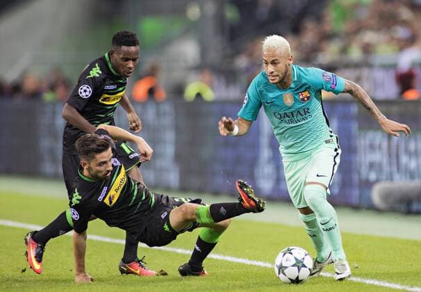 Julian Korb (BMG), Ibrahima Traore (BMG), Neymar JR (Barca) 28.09.2016, Dortmund, Borussia Mönchengladbach vs. FC Barcelona Barca Â