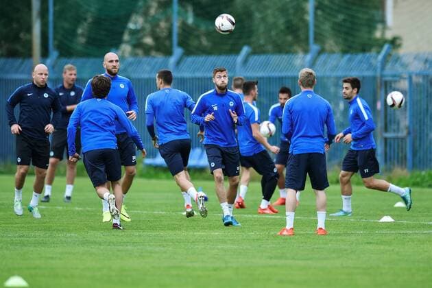 Soccer players of Slovan Liberec in action during the training session prior to European Football League second round group J match: Slovan Liberec vs PAOK Thessaloniki in Liberec, Czech Republic, September 28, 2016. (CTKxPhoto RadekxPetrasek) CTKPhotoP201609280761901  PER 10