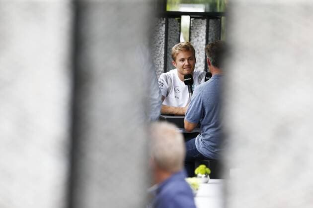 06 Nico Rosberg (GER, Mercedes AMG Petronas F1 Team), and Jean Alesi Motorsports: FIA Formula One World Championship WM Weltmeisterschaft 2016, Grand Prix of Malaysia, xHOCHxZWEIx