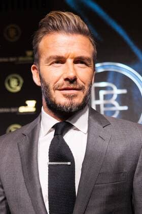 David Beckham bei einem Promotiontermin in Tokio Former England soccer star David Beckham answers questions form the press during a promotional event of the Singapore luxury hotel Marina Bay Sands on September 29, 2016, Tokyo, Japan. Beckham, who acts as an ambassador for the hotel, attended a party themed Beyond Expectations as part of the hotel s promotion in Japan. Noxthirdxpartyxsales  (73677805st)