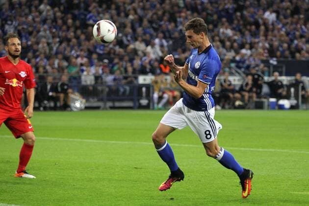 29.09.2016, Fussball UEFA Europa League, 2016 17, 2. Spieltag, FC Schalke 04 - RB Salzburg, Leon GORETZKA (FC Schalke 04) erzielt das Tor zum 1 zu 0 per Kopf