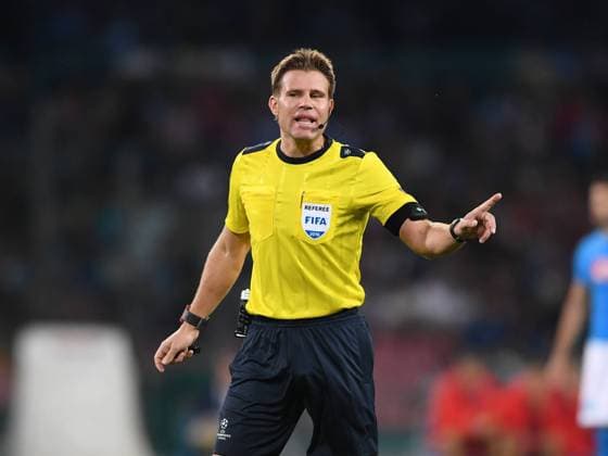 FUSSBALL CHAMPIONS LEAGUE SAISON 2016 2017 GRUPPENPHASE SSC Neapel - Benfica Lissabon 28.09.2016 Schiedsrichter Felix Brych (Deutschland) 