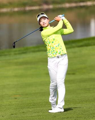 BEIJING, CHINA - SEPTEMBER 29: Shi Yuting of China in action during the 1st round of the 2016 Reignwood LPGA Golf Damen Classic at Reignwood golf club on September 29, 2016 in Beijing, China.  CFP492963914 