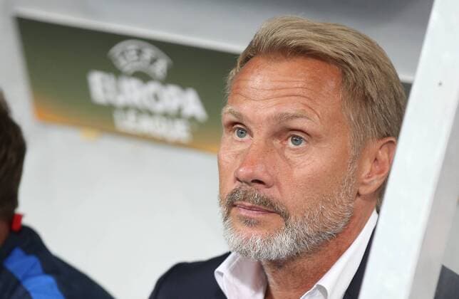 SOCCER - UEFA EL, A.Wien vs Plzen VIENNA,AUSTRIA,29.SEP.16 - SOCCER - UEFA Europa League, group stage, FK Austria Wien vs FC Viktoria Plzen. Image shows head coach Thorsten Fink (A.Wien) GEPAxpictures xPatrickxLeuk
