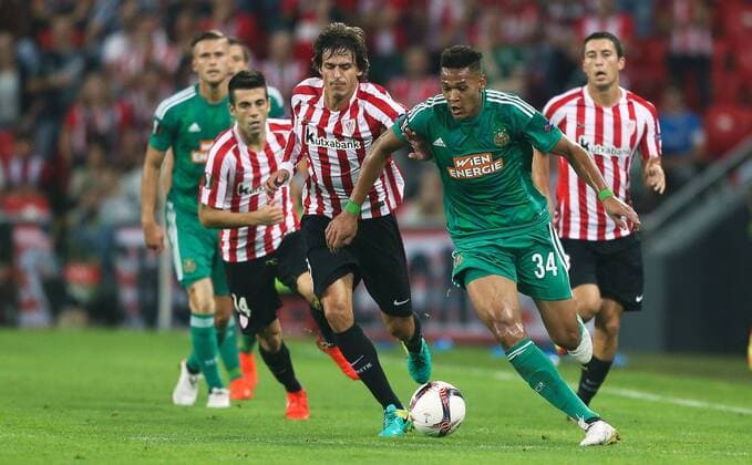 SOCCER - UEFA EL, Bilbao vs Rapid BILBAO,SPAIN,29.SEP.16 - SOCCER - UEFA Europa League, group stage, Athletic Club Bilbao vs SK Rapid Wien. Image shows Ander Iturraspe (Bilbao) and Joelinton Cassio Apolinario de Lira (Rapid). Keywords: Wien Energie. GEPAxpictures xPhilippxBrem