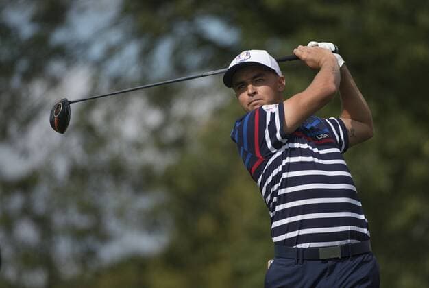 USA Team member Rickie Fowler hits off the 12th tee during a practice round prior to the 2016 Ryder Cup at Hazeltine National Golf Club in Chaska, Minnesota on September 29, 2016.  MIN20160929309 KEVINxDIETSCH