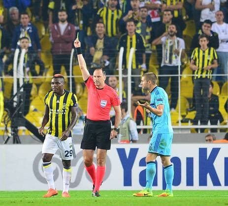 UEFA Europa League Group A day 2 match between Fenerbahce and Feyenoord at Ulker Stadium in Istanbul , Turkey , September 29 , 2016. Pictured: Emmanuel Emenike of Fenerbahce and Jan-Arie van der Heijden 6 of Feyenoord and Referee Jonas Eriksson. 