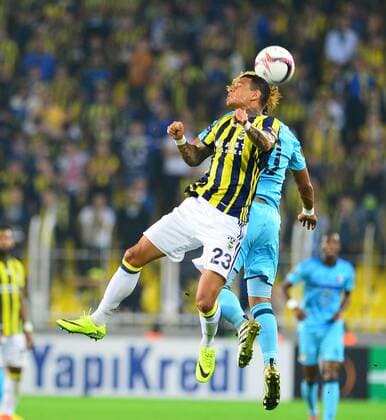 UEFA Europa League Group A day 2 match between Fenerbahce and Feyenoord at Ulker Stadium in Istanbul , Turkey , September 29 , 2016. Pictured: Gregory van der Wiel of Fenerbahce and Dirk Kuyt of Feyenoord. 
