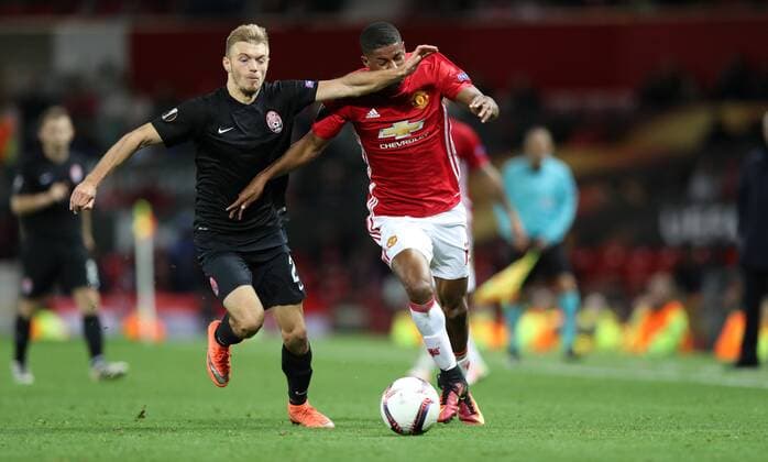 Football - 2016 2017 UEFA Europa League Manchester United ManU v FC Zorya Luhansk at Old Trafford Marcus Rashford of Manchester United and Artem Sukhotskiy of FC Zorya Luhansk COLORSPORT LYNNE CAMERON 