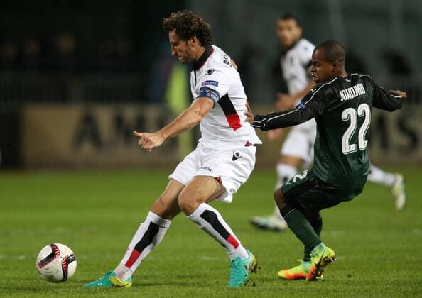 KRASNODAR, RUSSIA - SEPTEMBER 29, 2016: OGC Nice s Paul Baysse and FC Krasnodar s Joaozinho (L-R front) struggle for the ball in the 2016 17 UEFA Europe League Group I Round 2 football match at the Kuban Stadium. Krasnodar won the game 5-2. Vitaly Timkiv TASS  TS032CE7
