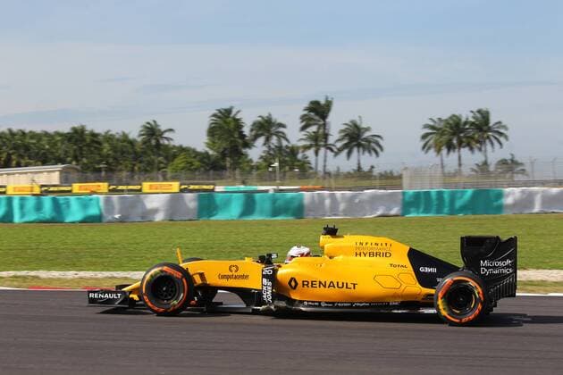 Formel 1, GP Malaysia, Freies Training Malaysian Grand Prix, Sepang 29 September - 2 October 2016 30.09.2016 - Free Practice 1, Kevin Magnussen (DEN) Renault F1 Team RS16 