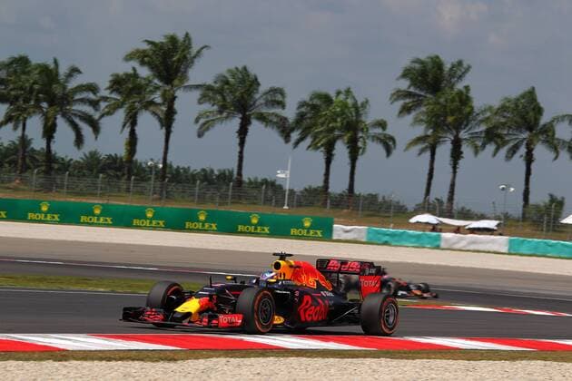 Formel 1, GP Malaysia, Freies Training Malaysian Grand Prix, Sepang 29 September - 2 October 2016 30.09.2016 - Free Practice 1, Daniel Ricciardo (AUS) Red Bull Racing RB12 