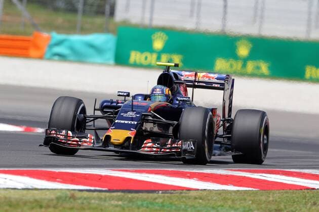 Formel 1, GP Malaysia, Freies Training Malaysian Grand Prix, Sepang 29 September - 2 October 2016 30.09.2016 - Free Practice 1, Carlos Sainz Jr (ESP) Scuderia Toro Rosso STR11 