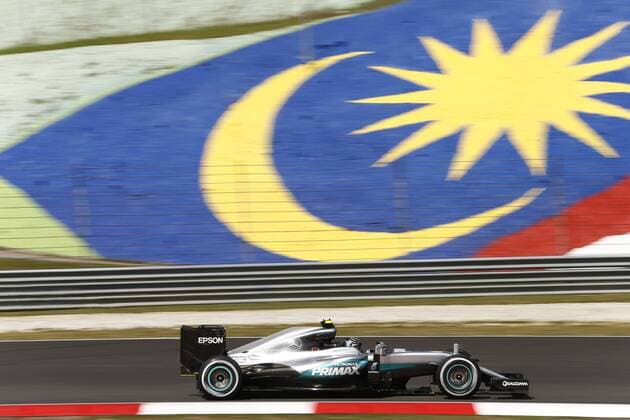 Formel 1, GP Malaysia, Freies Training Motorsports: FIA Formula One World Championship WM Weltmeisterschaft 2016, Grand Prix of Malaysia, 6 Nico Rosberg (GER, Mercedes AMG Petronas Formula One Team), xHOCHxZWEIx