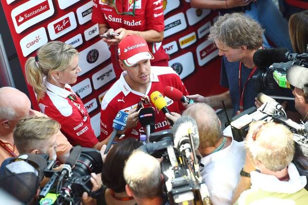Sebastian Vettel (Scuderia Ferrari) wird interviewt, Grosser Preis von Malaysia 2016, Motorsport, Formel 1, 30.09.2016, Sepang Copyright: xJERRY xEibner-Pressefotox EP_jer