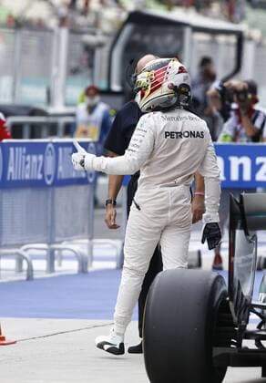 Motorsports: FIA Formula One World Championship WM Weltmeisterschaft 2016, Grand Prix of Malaysia, 44 Lewis Hamilton (GBR, Mercedes AMG Petronas Formula One Team), xHOCHxZWEIx