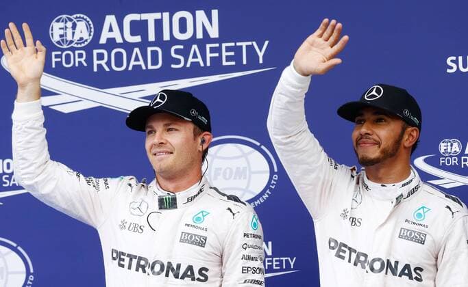 Motorsports: FIA Formula One World Championship WM Weltmeisterschaft 2016, Grand Prix of Malaysia, 6 Nico Rosberg (GER, Mercedes AMG Petronas Formula One Team), 44 Lewis Hamilton (GBR, Mercedes AMG Petronas Formula One Team), xHOCHxZWEIx