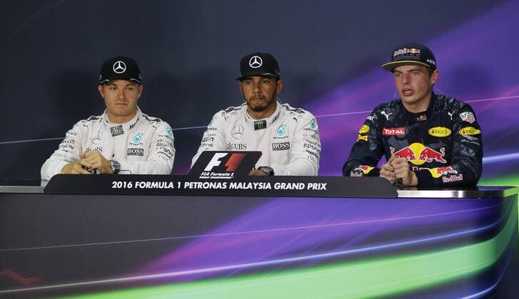 Nico Rosberg; Lewis Hamilton; Mercedes Grand Prix, Max Verstappen, Red Bull Racing, formula 1 GP, Malaysia in Kuala Lumpur Sepang 01.10.2016 Photo:mspb Jerry Andre Nico Rosberg; Lewis Hamilton; Max Verstappen, formula 1 GP, Malaysia