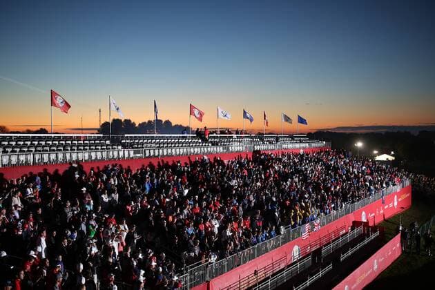 GOLF - Ryder Cup 2016 CHASKA,MINNESOTA,USA,01.OKT.16 - GOLF - Ryder Cup, Hazeltine National Golf Club. Image shows fans. GEPAxpictures xDanielxGoetzhaber