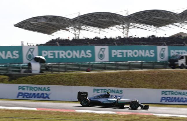 Motorsports: FIA Formula One World Championship WM Weltmeisterschaft 2016, Grand Prix of Malaysia, 6 Nico Rosberg (GER, Mercedes AMG Petronas Formula One Team), xHOCHxZWEIx