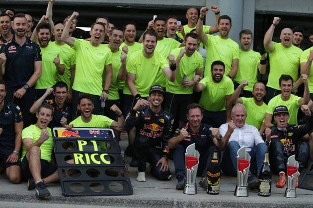 Malaysian Grand Prix, Sepang 29 September - 2 October 2016 02.10.2016 - Race, Celebration, Daniel Ricciardo (AUS) Red Bull Racing RB12 race winner and 2nd position Max Verstappen (NED) Red Bull Racing RB12 