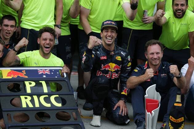 Malaysian Grand Prix, Sepang 29 September - 2 October 2016 02.10.2016 - Race, Celebration, Daniel Ricciardo (AUS) Red Bull Racing RB12 race winner and 2nd position Max Verstappen (NED) Red Bull Racing RB12 