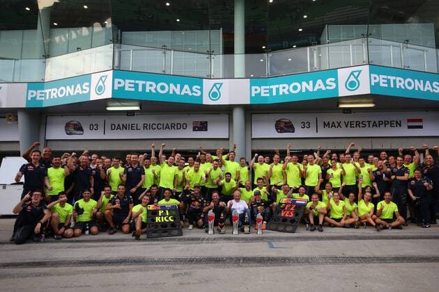 Malaysian Grand Prix, Sepang 29 September - 2 October 2016 02.10.2016 - Race, Celebration, Daniel Ricciardo (AUS) Red Bull Racing RB12 race winner and 2nd position Max Verstappen (NED) Red Bull Racing RB12 