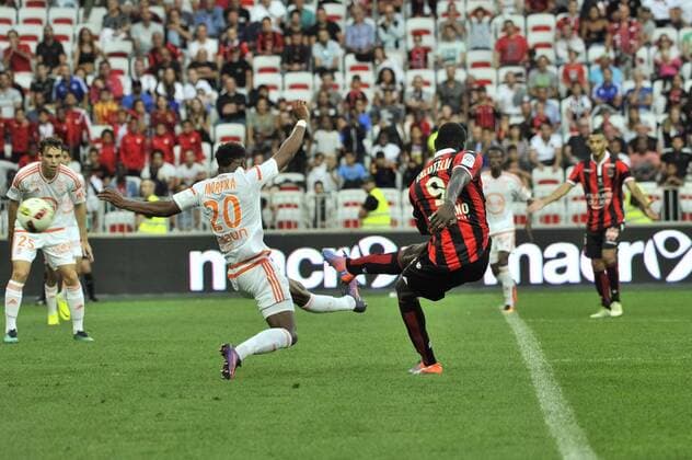 Fußball, OGC Nizza - FC Lorient Mario Balotelli (ogcnice) FOOTBALL : OGC Nice vs FC Lorient - Ligue 1 - 02 10 2016 NorbertScanella Panoramic 