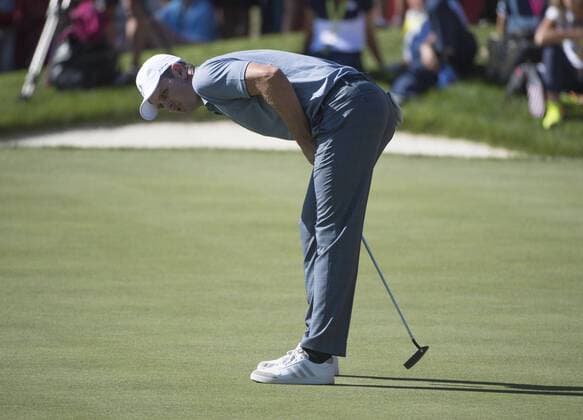 Europe team member Justin Rose reacts after missing a putt on the 16th green on the final day of the 2016 Ryder Cup at Hazeltine National Golf Club in Chaska, Minnesota on October 2, 2016. USA defeated Europe 17-11 winning the Ryder Cup for the first time since 2008.  MIN20161002359 KEVINxDIETSCH