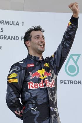 02 October 2016: Daniel Ricciardo of Red Bull Racing celebrate on the podium after winning the race of the Formula 1 Petronas Malaysia Grand Prix held at Sepang International Circuit in Sepang, Malaysia.(Photo by Hazrin Yeob Men Shah Icon Sportswire) AUTO: OCT 02 Formula 1 - Malaysia Grand Prix Icon3781610028089 EDITORIAL USE ONLY