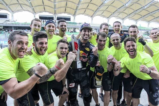 02 October 2016: Daniel Ricciardo celebrate with of Red Bull Racing team members after the completion of the race of the Formula 1 Petronas Malaysia Grand Prix held at Sepang International Circuit in Sepang, Malaysia. Malaysia. (Photo by Hazrin Yeob Men Shah Icon Sportswire) AUTO: OCT 02 Formula 1 - Malaysia Grand Prix Icon3781610028113 EDITORIAL USE ONLY