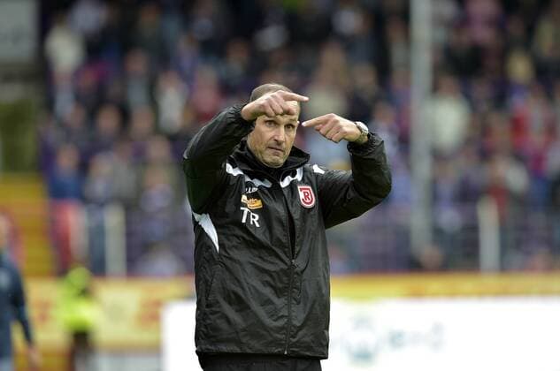 01-10-2016 pmk MY138480 Fussball Herren 3.Liga Saison 2016 2017 SSV Jahn Regensburg Heiko Herrlich -Trainer- Regensburg