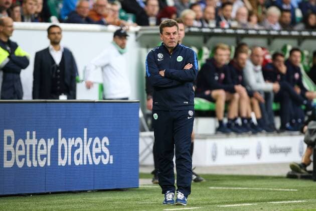 Trainer Dieter Hecking (VfL Wolfsburg) - 1. Fußball Bundesliga Punktspiel Saison 2016-2017 VfL Wolfsburg vs. FSV Mainz 05 in der Volkswagen Arena in Wolfsburg - Deutschland, Fußball, Mann, Männer,02.10.2016