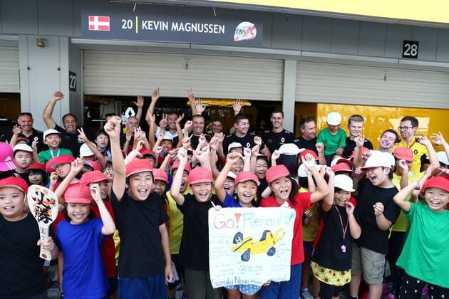 Japanese Grand Prix, Suzuka 6 - 9 October 2016 06.10.2016 - Fans 