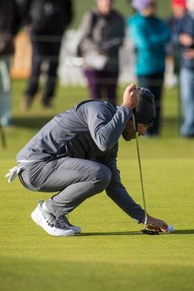 06.10.2016. Carnoustie Golf Course, Fife, Scotland. Alfred Dunhill Links Championship Golf 1st Round. Romain Wattel before putting his ball on the 18th Green xDuncanxMcGlynnx  ActionPlus11797195