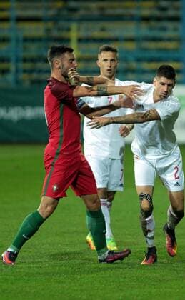 06.10.2016 Gyor-Gyirmot Hungary-Portugal UEFA Under21 European qualifiers men s football Bruno Fernandes (L) Portugal and Attila Osvath(r) Hungary pushing during tensions on match : 